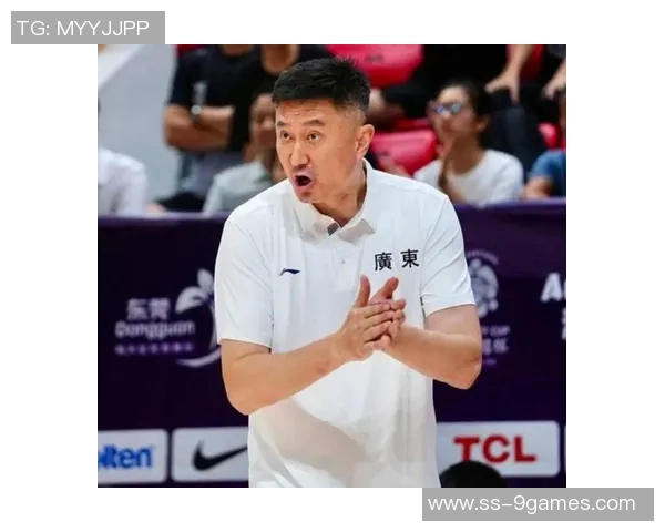 杜锋蓝队金砖赛12人名单揭秘|易建联、周鹏缺席的大韩领军,未来中国男篮新格局显现 杜锋蓝队金砖赛12人名单揭秘|易建联、周鹏缺席的大韩领军,未来中国男篮新格局显现