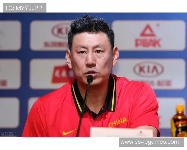 李楠国家队精彩集锦，球员时代也是个“狠角色”