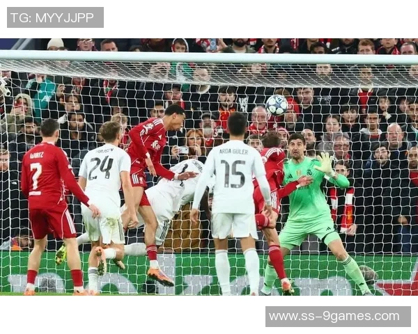 亨利:巴萨防线太差;阿森纳不丢球而拜仁总是进球 亨利:巴萨防线太差;阿森纳不丢球而拜仁总是进球